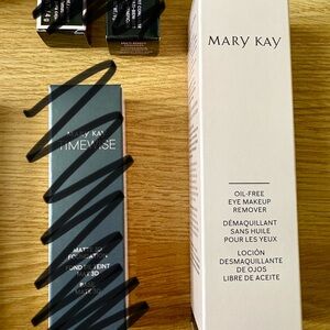 Mary Kay Oil-Free Eye Makeup Remover